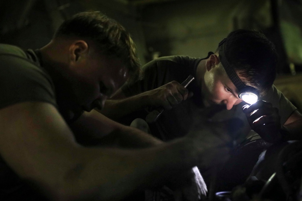 Kearsarge ACE  Humvee Maintenance