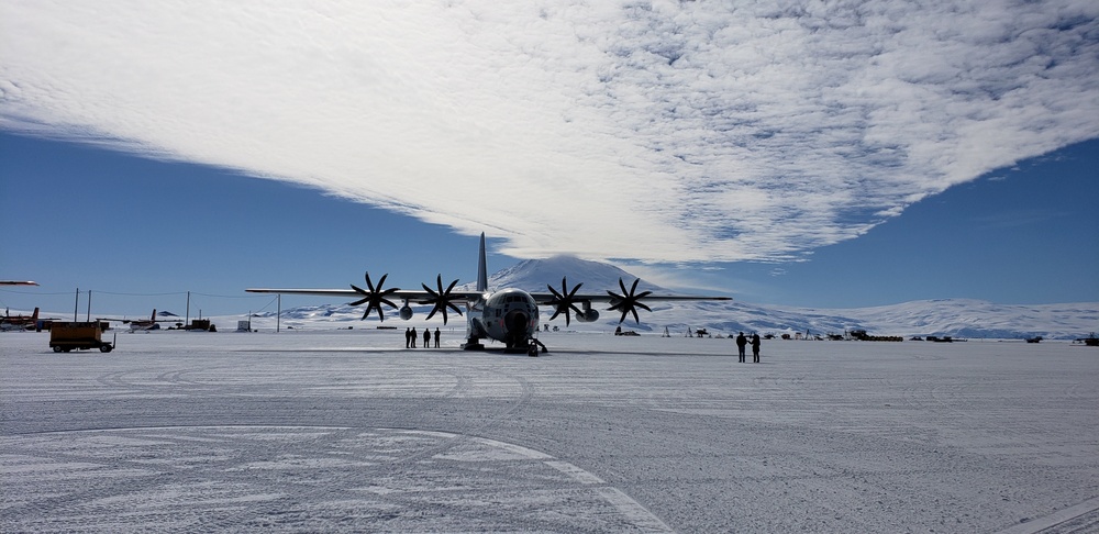 NY Air National Guard's 109th Airlift Wing supports Antarctic research