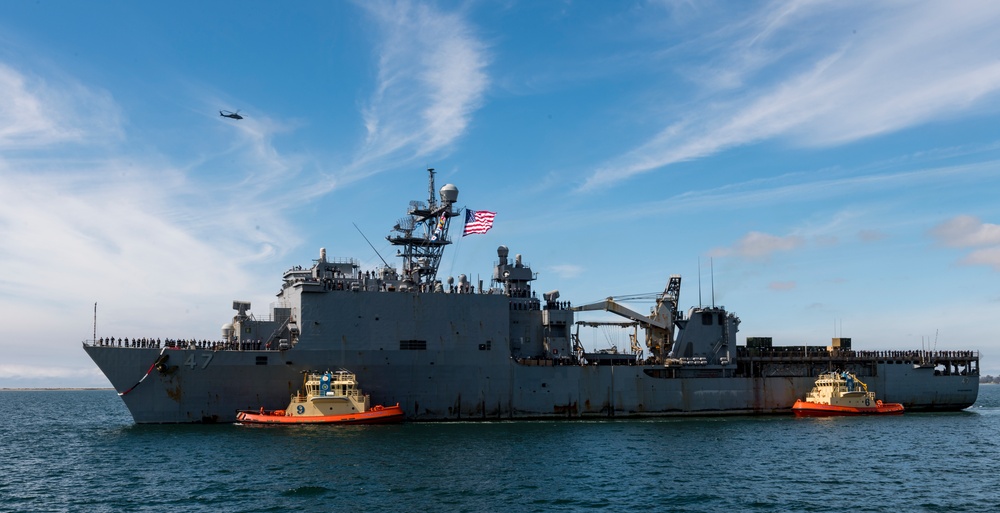 USS Rushmore returns home