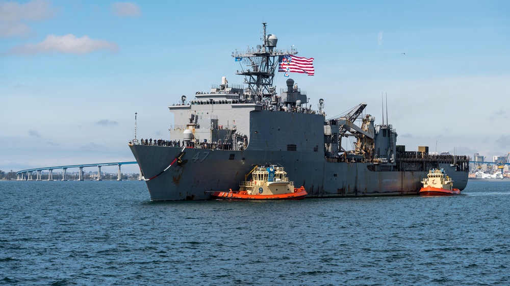 USS Rushmore returns home