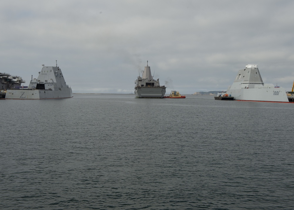 USS Anchorage Returns To Home Port