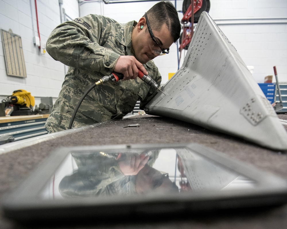 Structural maintenance career training sharpens Airman's skills in, out of the military