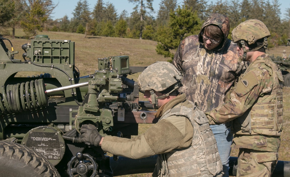 2-218th Field Artillery Battalion hosts &quot;Guard for a Day&quot; students