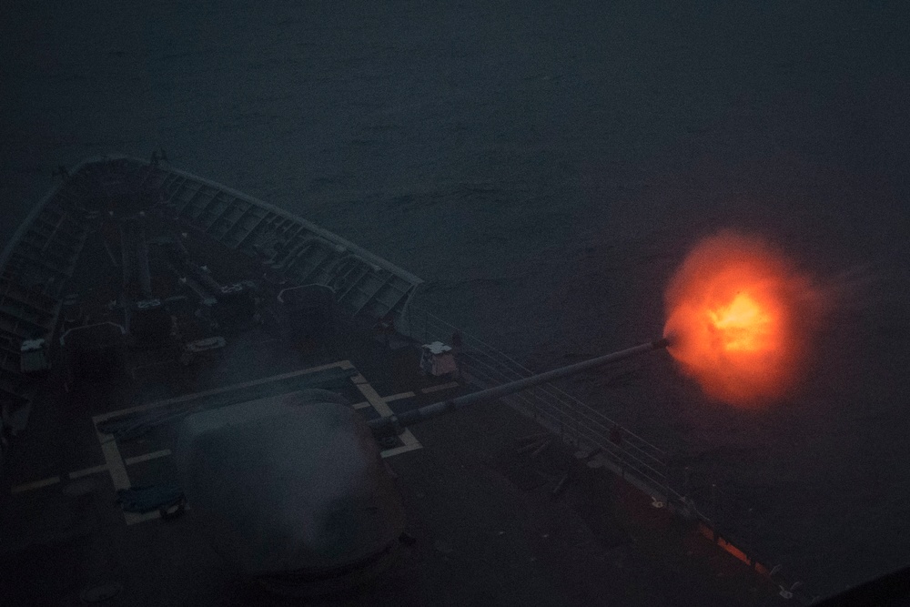 USS Chancellorsville 5-inch Live Fire