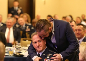 Gen. Goldfein reunites with pararescueman before Spaatz Association keynote