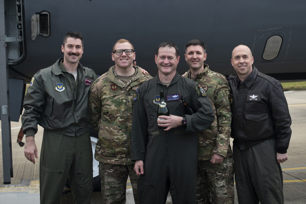 U.S. Air Force Maj. Steven Strasbaugh's &quot;fini flight&quot; at RAF Mildenhall