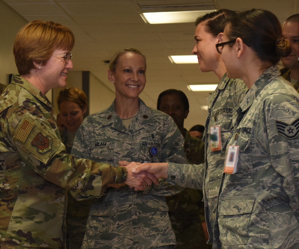 U.S. Air Force Surgeon General visits RAF Lakenheath