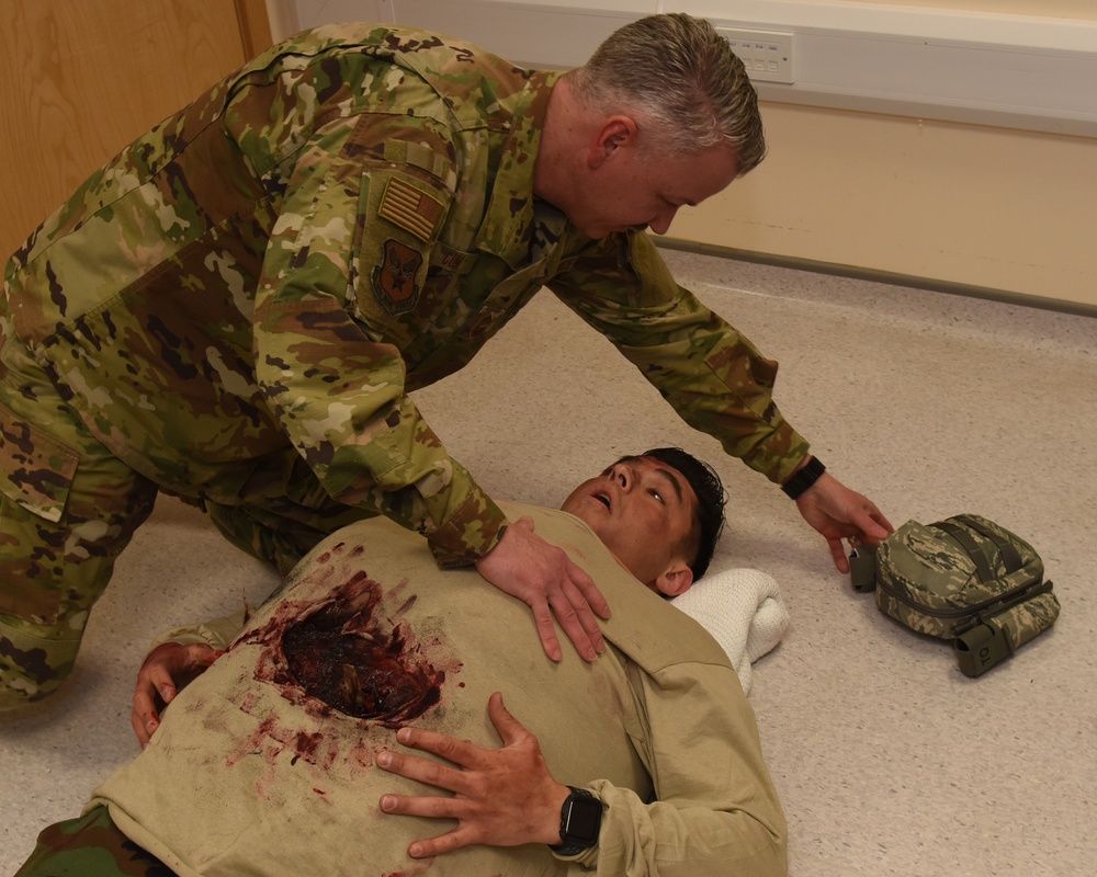 U.S. Air Force Surgeon General visits RAF Lakenheath