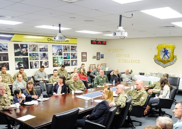 Key Spouse programs build family ties to leadership