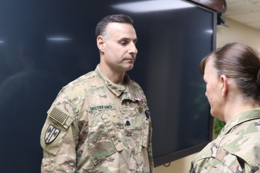 Lt. Col. Robert Distefano receives Meritorious Service Medal