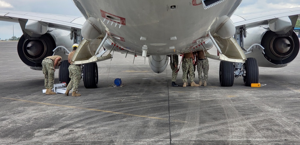 P-8A WHEEL WELL MAINTENANCE