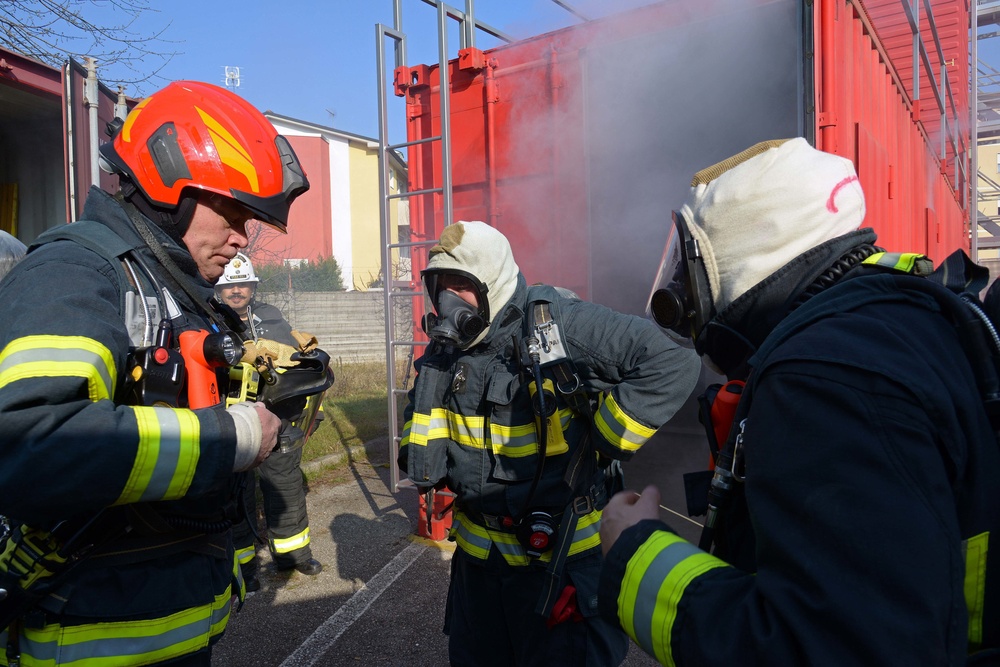 USAG FIRE DEPARTMENT and VIGILI DEL FUOCO DI VICENZA Interior Firefighter Rescue, 28 feb 2019