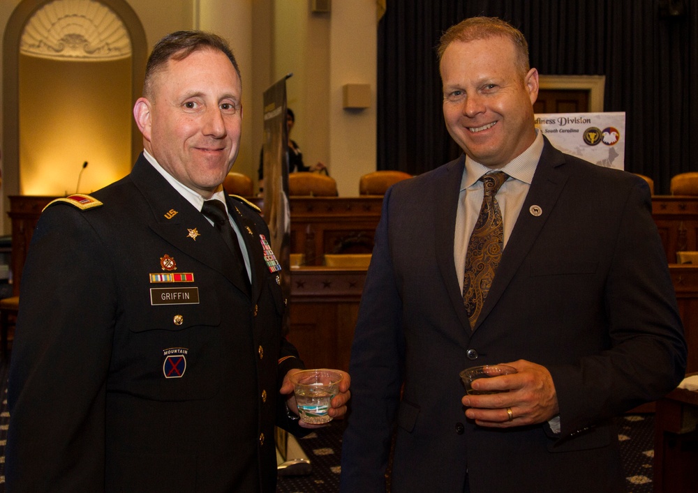 U.S. Army Reserve generals visit Capitol Hill