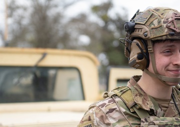 WWII pilot shares wisdom with Airmen