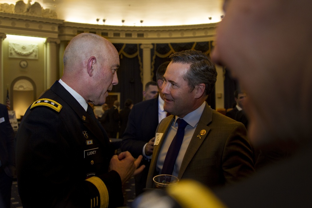 U.S. Army Reserve generals visit Capitol Hill