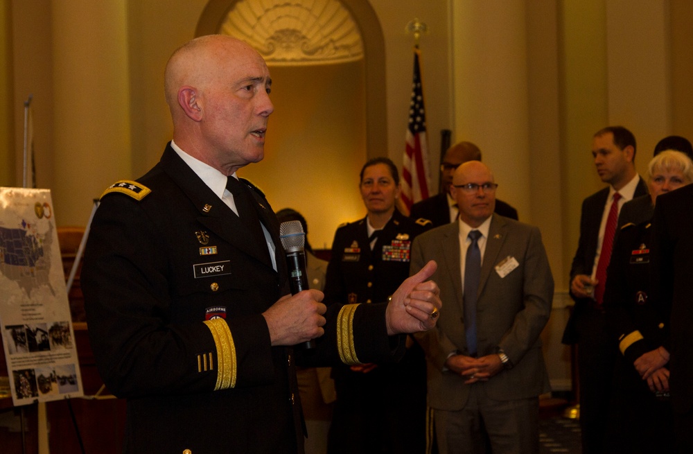 U.S. Army Reserve generals visit Capitol Hill