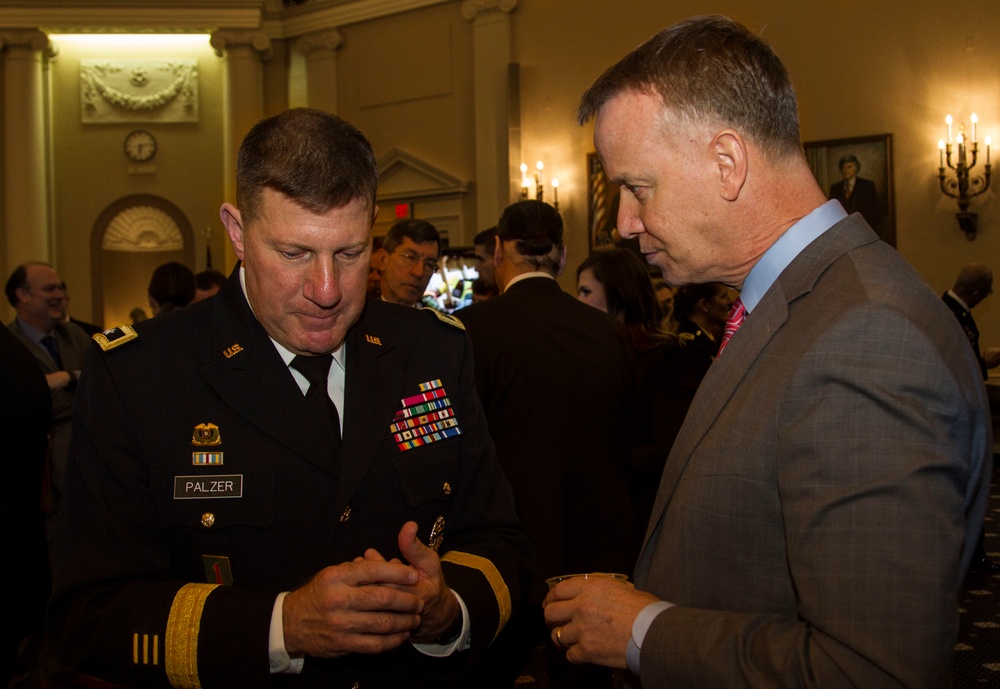 U.S. Army Reserve generals visit Capitol Hill