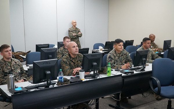 Marines train at AAFES before deployment