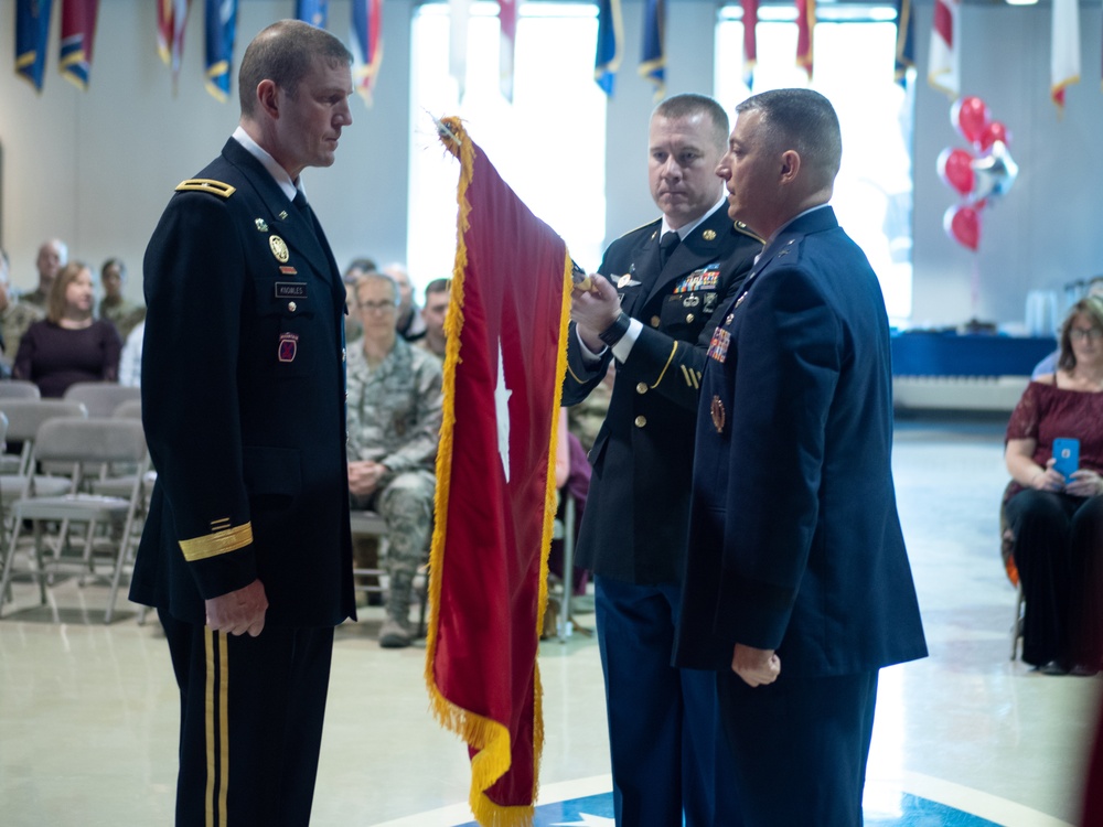 Knowles puts on star to promote to brigadier general