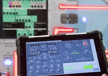 C-5M maintainers learn on upgraded legacy trainers