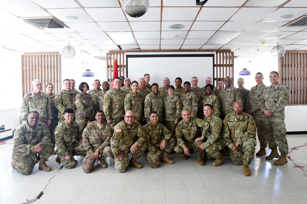 Army Reserve Commander visits troops to discuss way ahead for the command