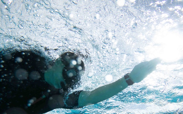 Rescue Swimmers Attend Training