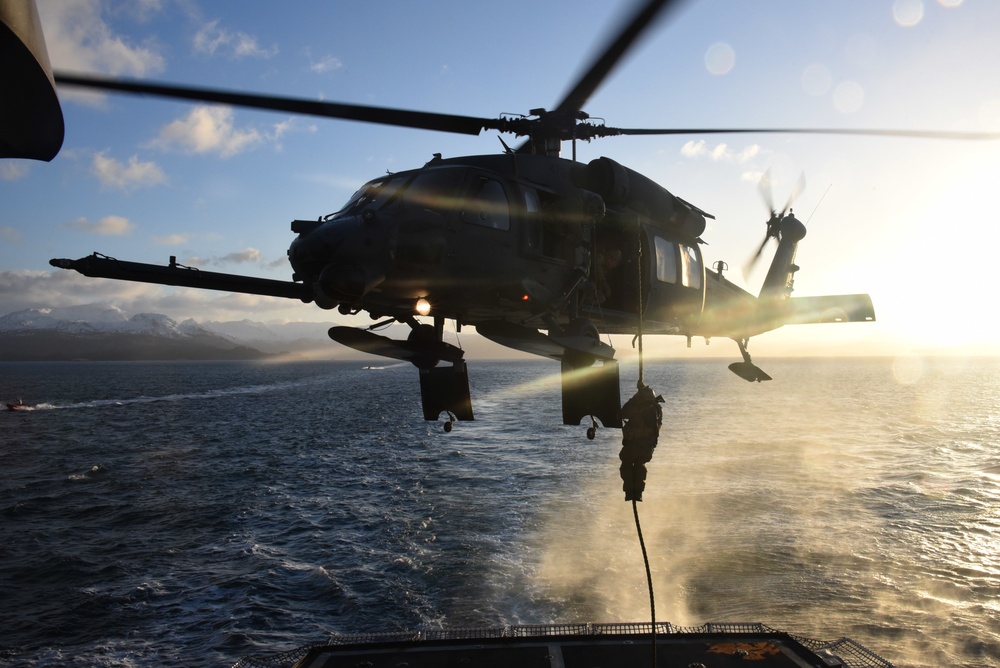 Coast Guard conducts joint training with Alaska ANG, MSRT West, near Kodiak, Alaska