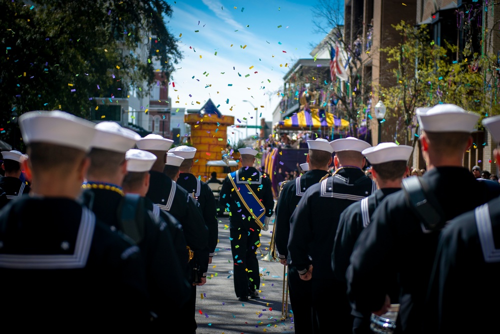 Mobile Navy Week Sailors Participate in Mardi Gras Parade