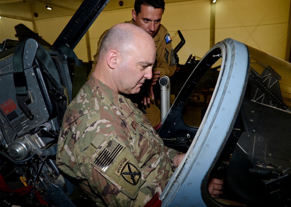 CJTF-HOA deputy commanding general visits French AFB 188