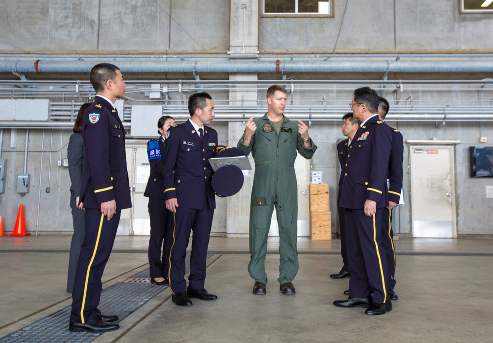 VMM-265 Award Ceremony