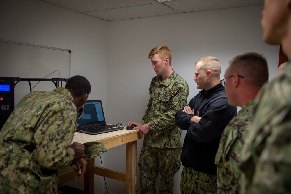 NMCB 133 Conducts 3-D Printer Training