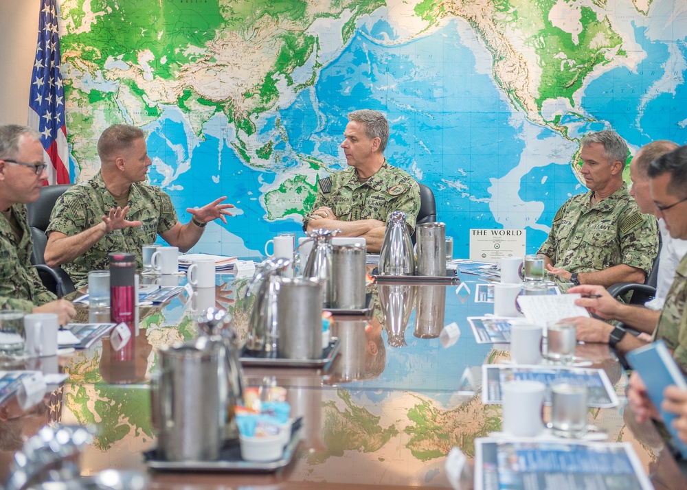 USINDOPACOM Commander visits Singapore