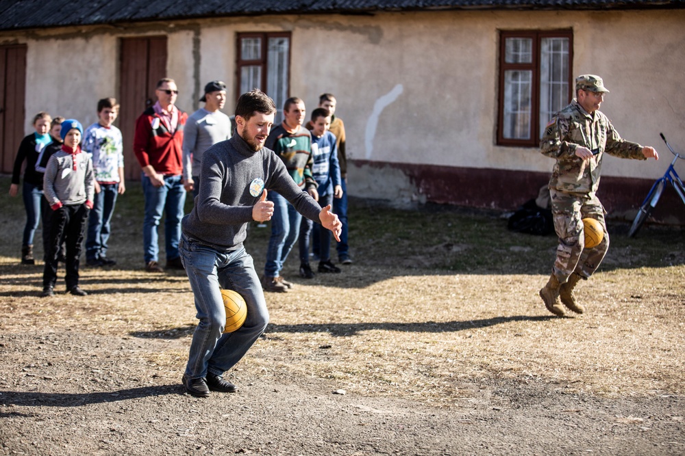 Tennessee Guardsmen visit local Ukrainian orphanage for children with special needs