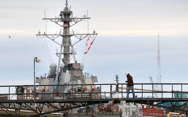 USS Arleigh Burke (DDG 51) Dry-Docking
