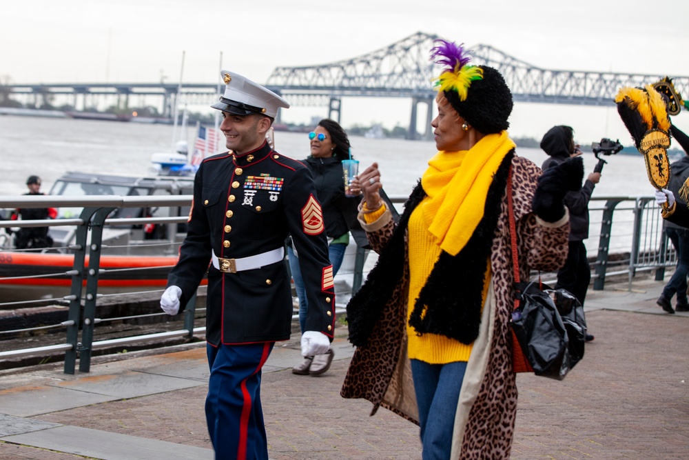 Marine Force Reserve Lundi Gras