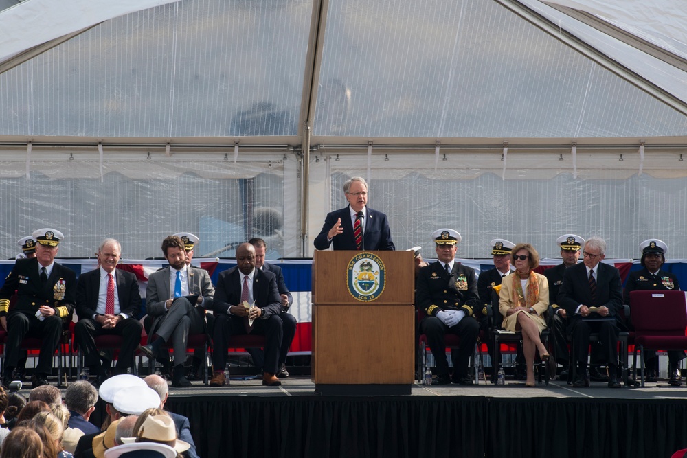 City of Charleston honored by hosting commissioning of USS Charleston