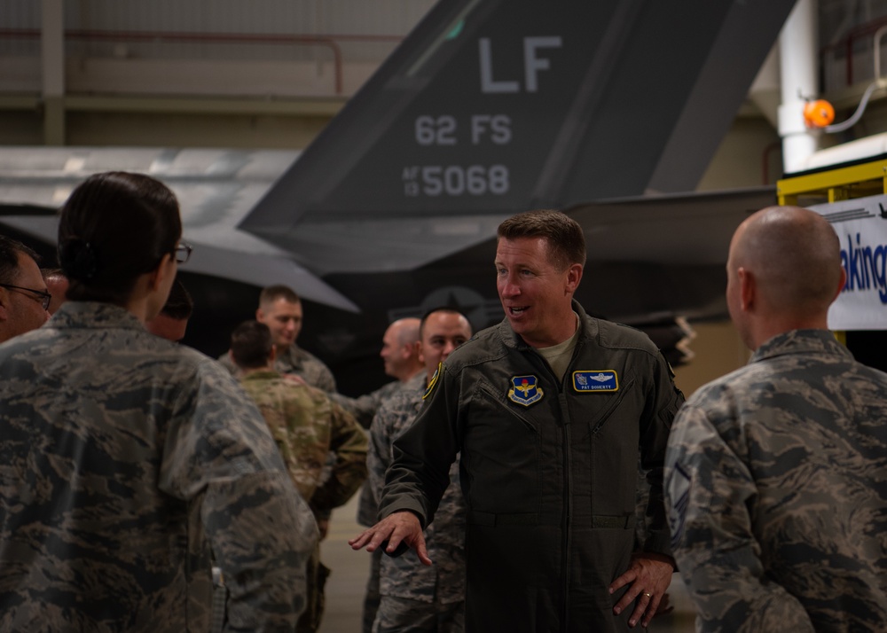 Maj. Gen. Patrick Doherty visits Luke AFB