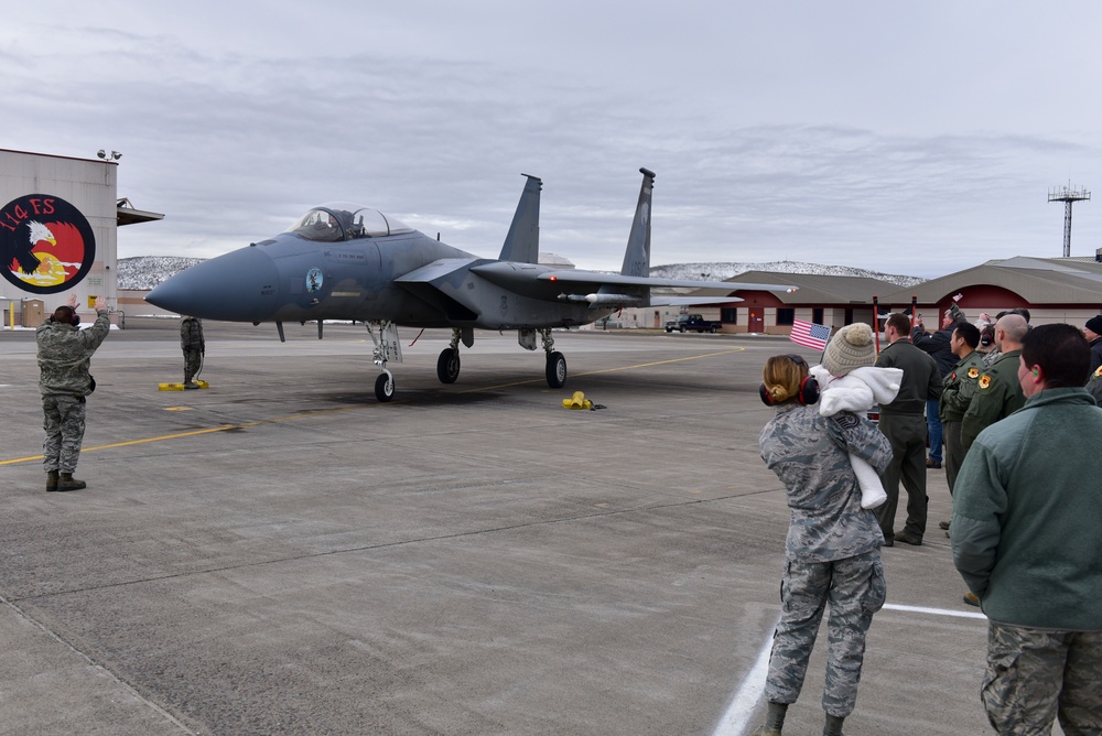 Lt. Col. Eric Haas fini flight