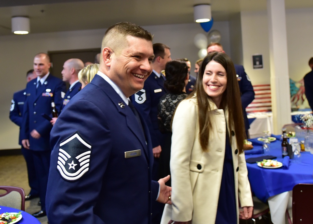 173rd FW hosts awards banquet to honor superior performers