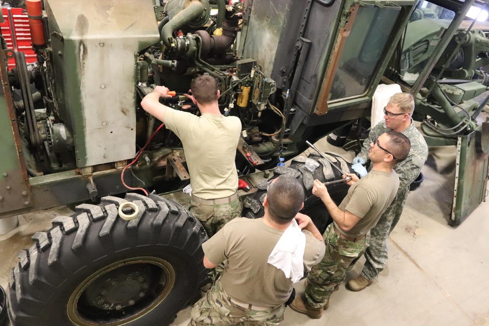 Students complete training in RTS-Maintenance 91L course at Fort McCoy
