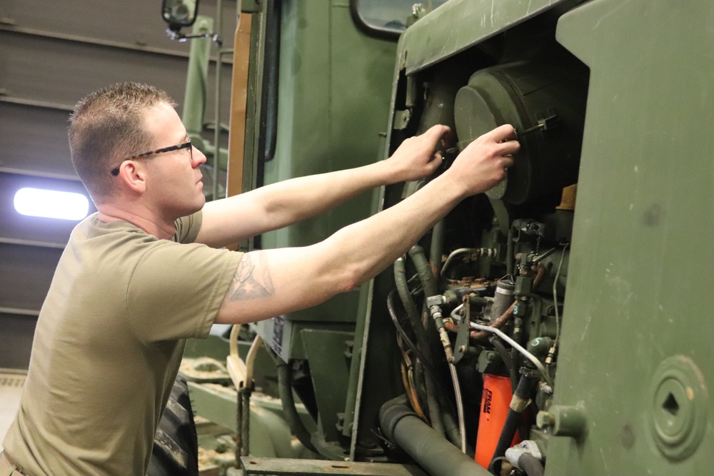 Students complete training in RTS-Maintenance 91L course at Fort McCoy