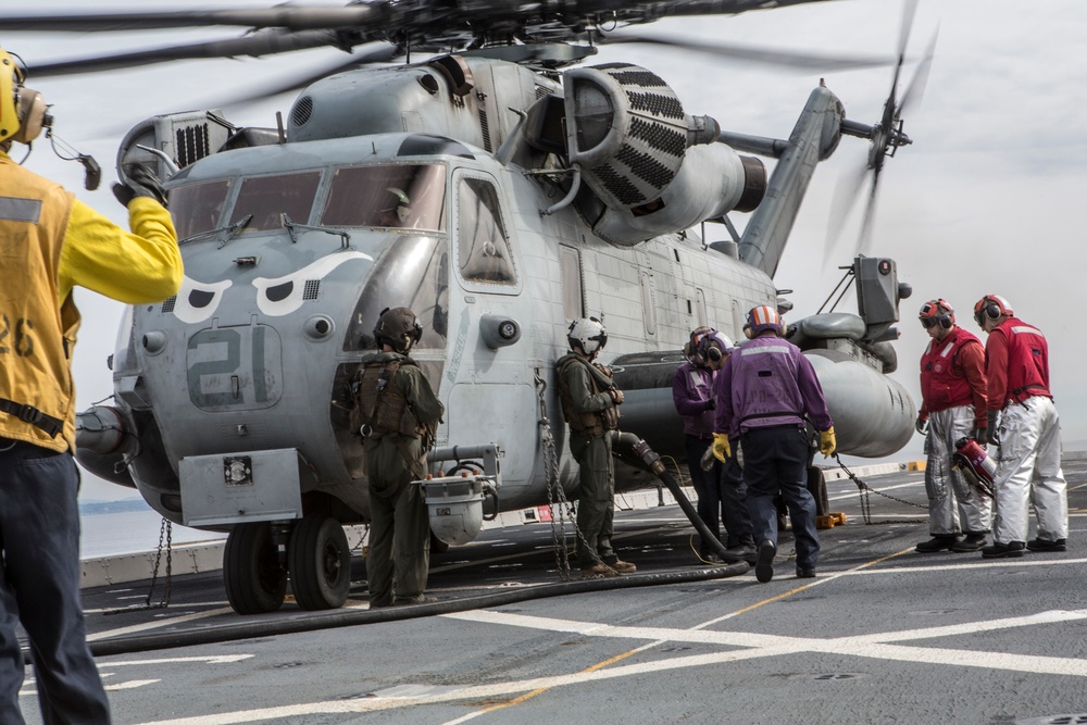 USS John P. Murtha Flight Ops