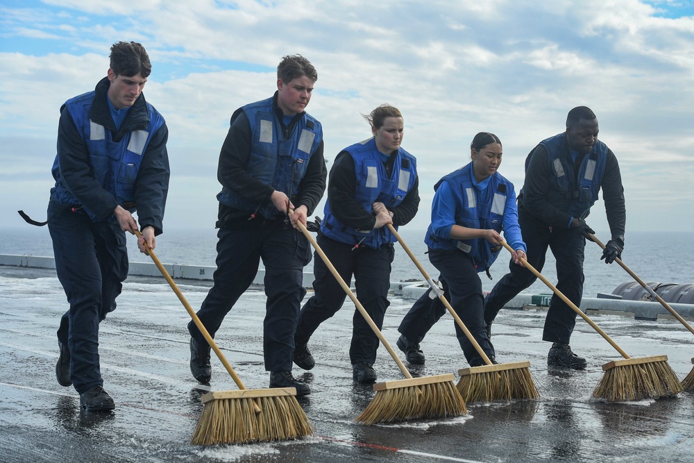 USS Theodore Roosevelt (CVN 71)