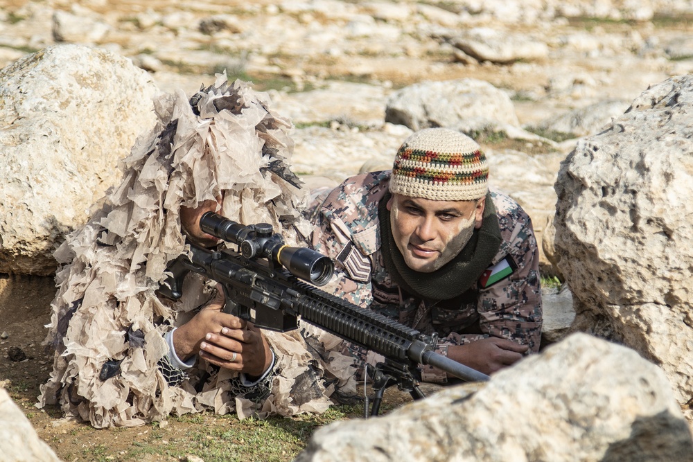Jordan Armed Forces and U.S. Army Train Snipers and Spotters