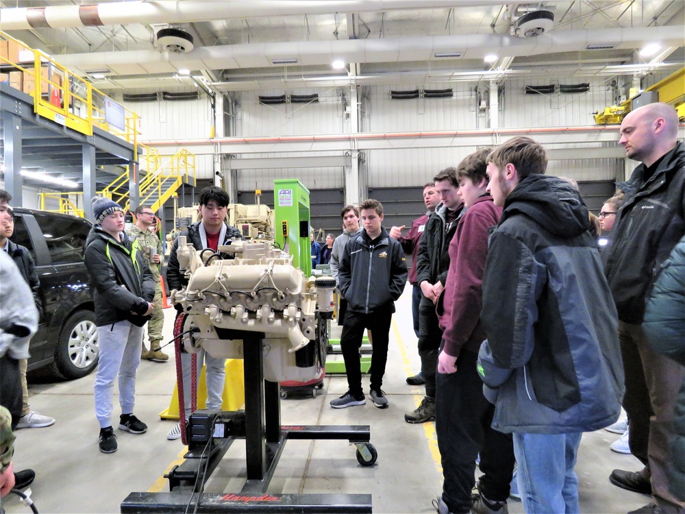 Holmen High School students visit Fort McCoy