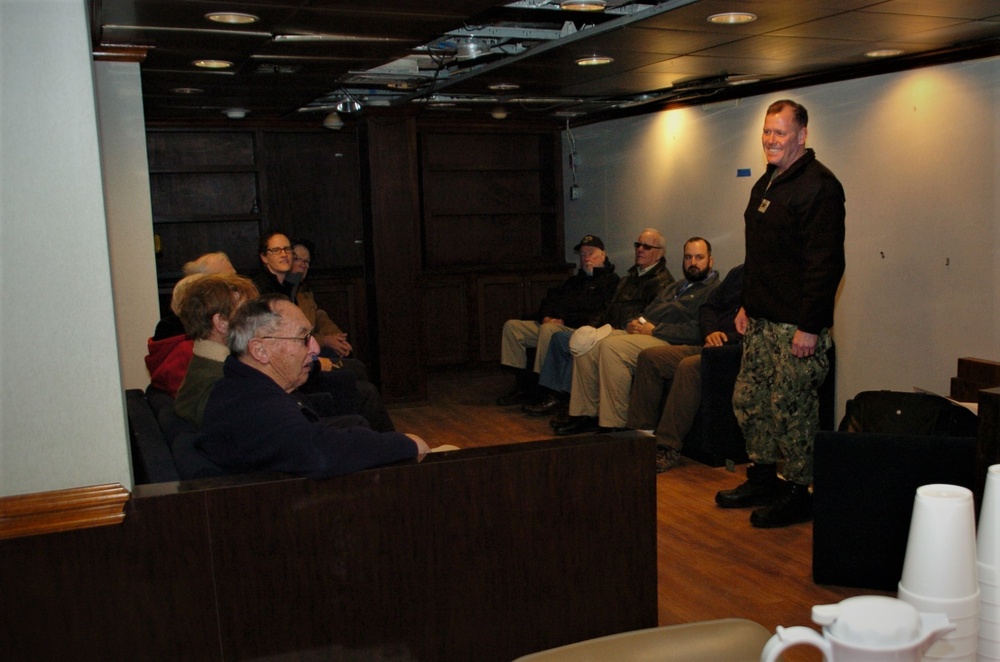 USS Gettysburg (CG 64) guided tour