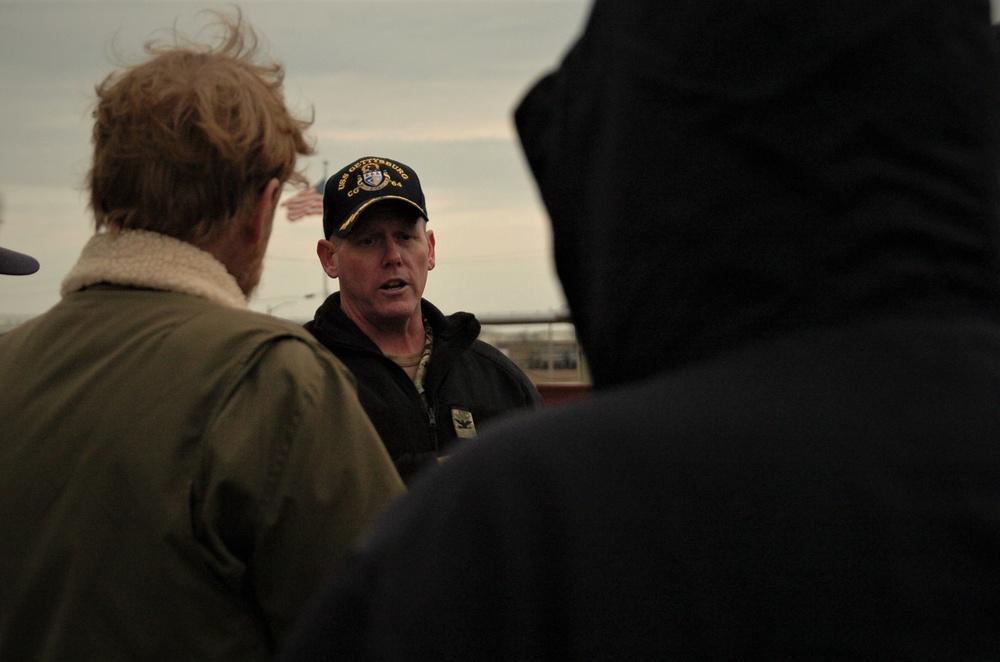 USS Gettysburg (CG 64) guided tour