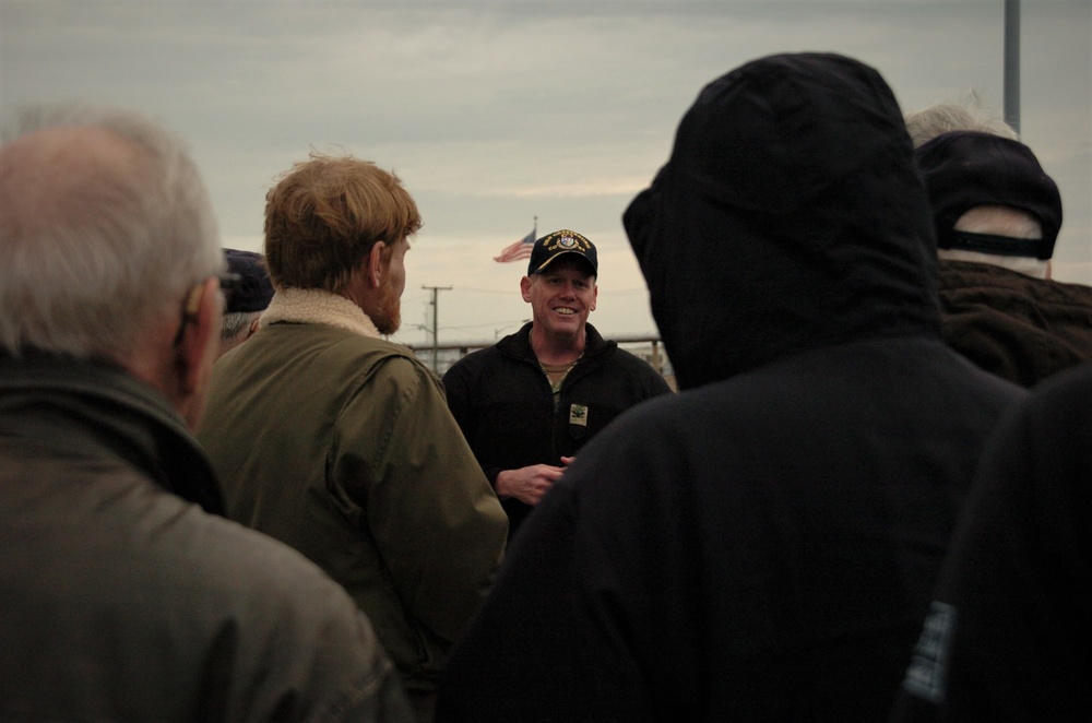 USS Gettysburg (CG 64) guided tour