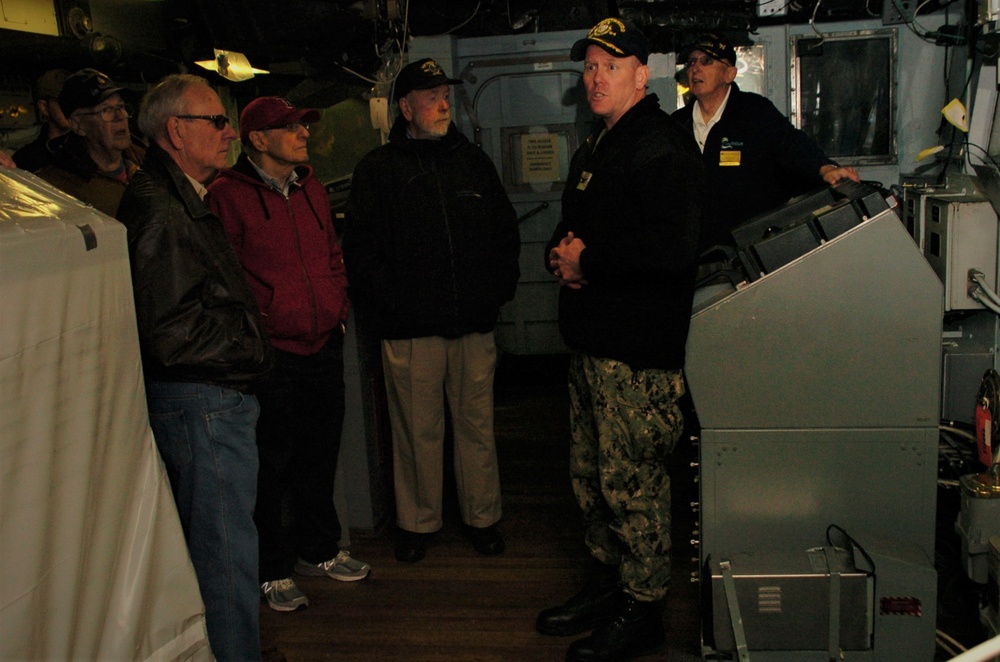 USS Gettysburg (CG 64) guided tour