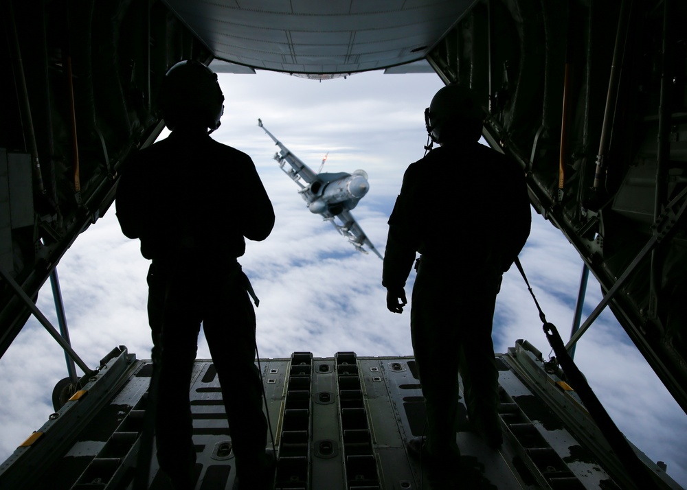 Raiders and Rattlers: VMGR-352 conducts aerial refuel